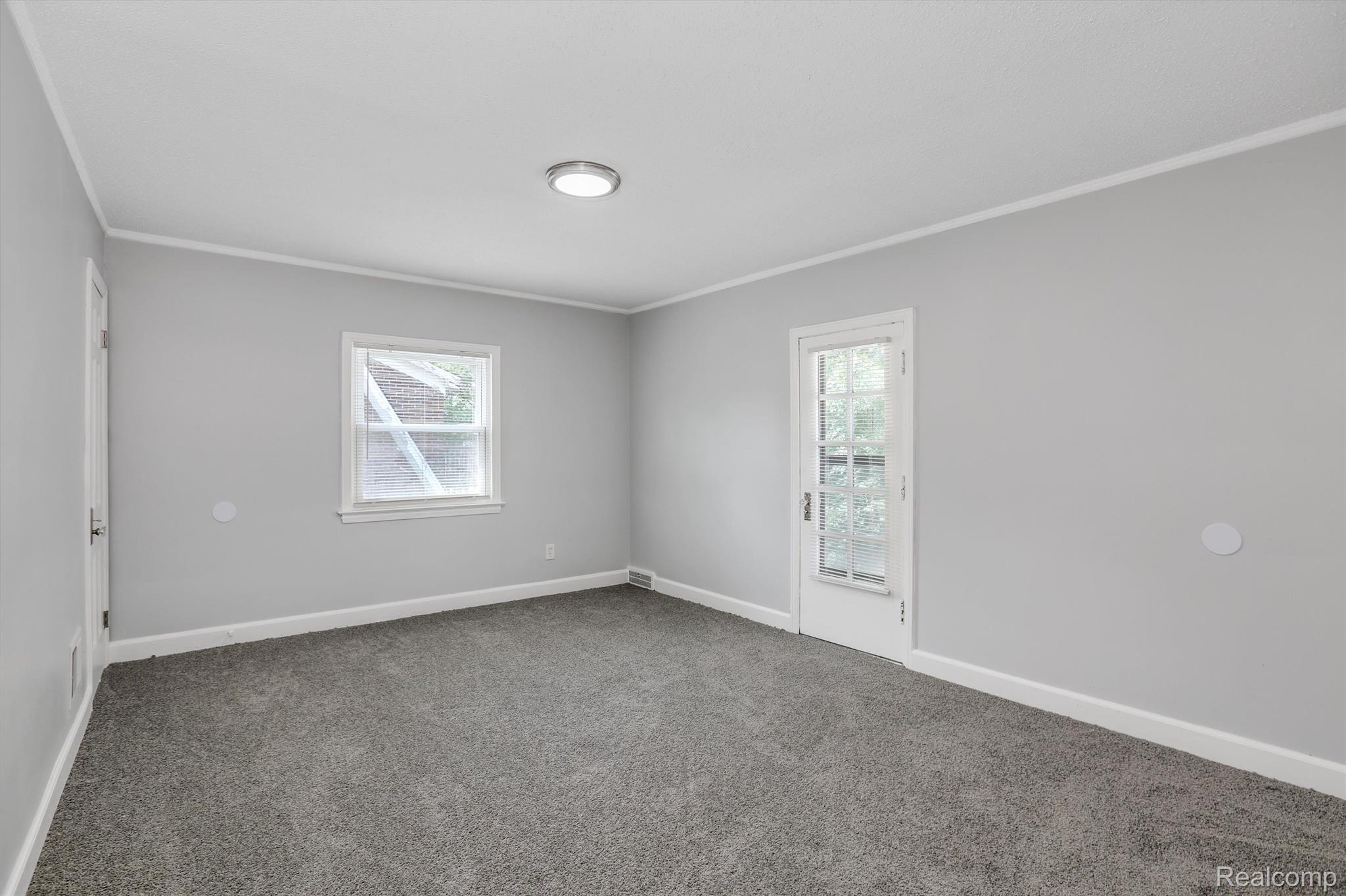 15073 Stahelin Road Detroit, MI 48223 - Photo 19 of 30 Gallery Image 19