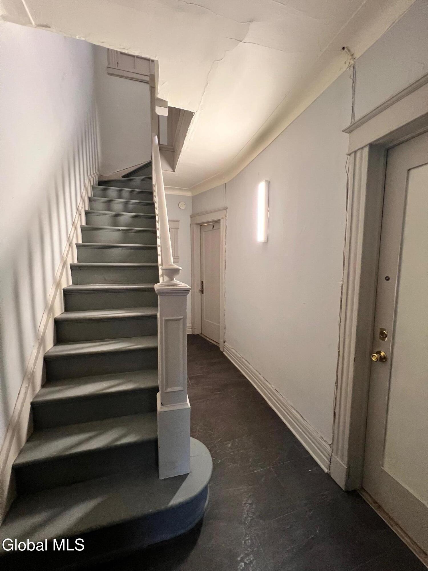 369 Hudson Avenue Albany, NY 12210 - Photo 2 of 10 IMG_8122