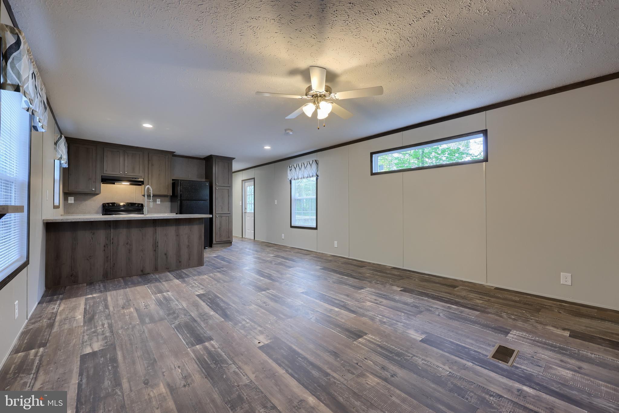 8025 A Bull Road Lewisberry, PA 17339 - Photo 3 of 34