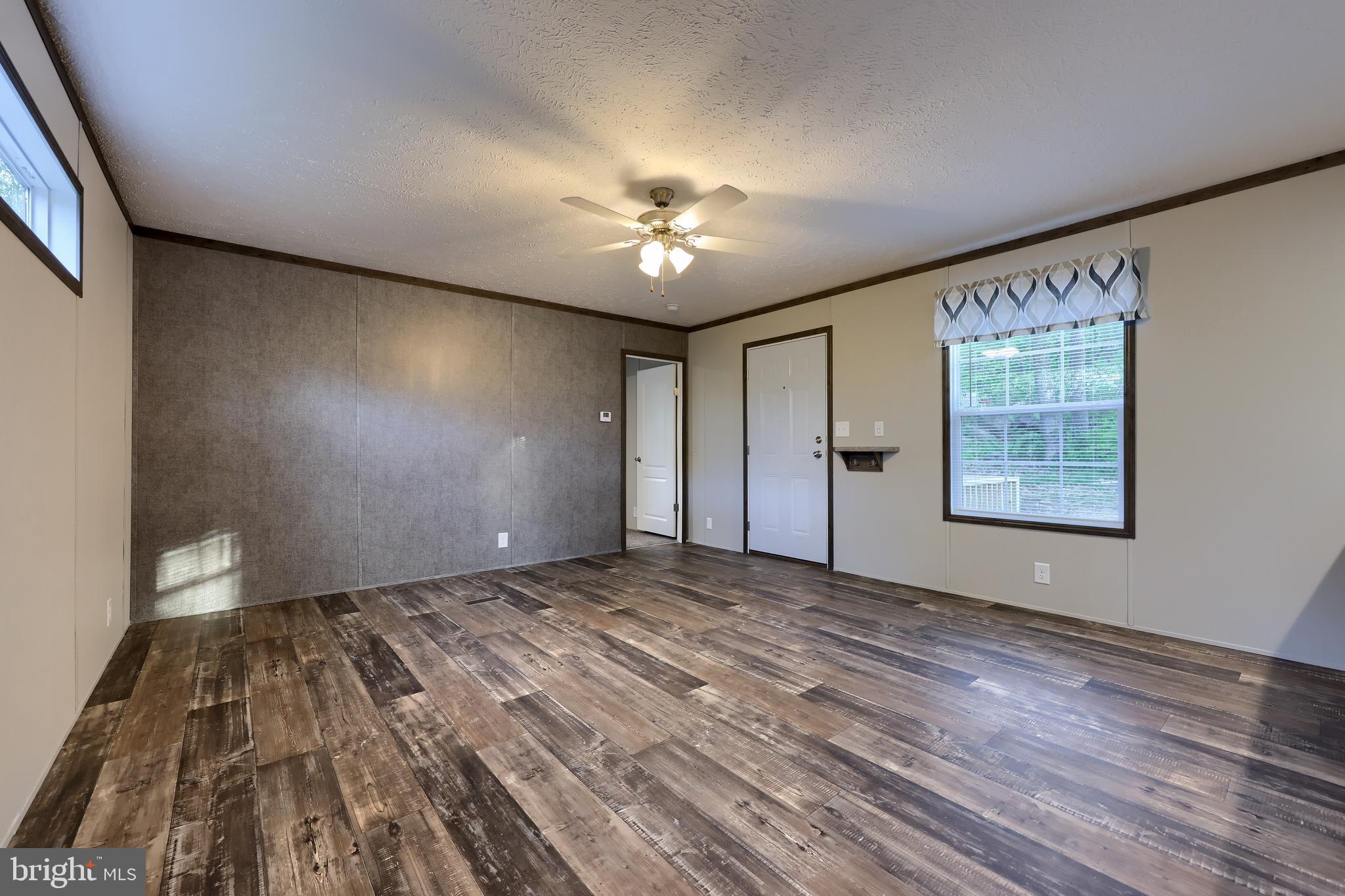 8025 A Bull Road Lewisberry, PA 17339 - Photo 5 of 34