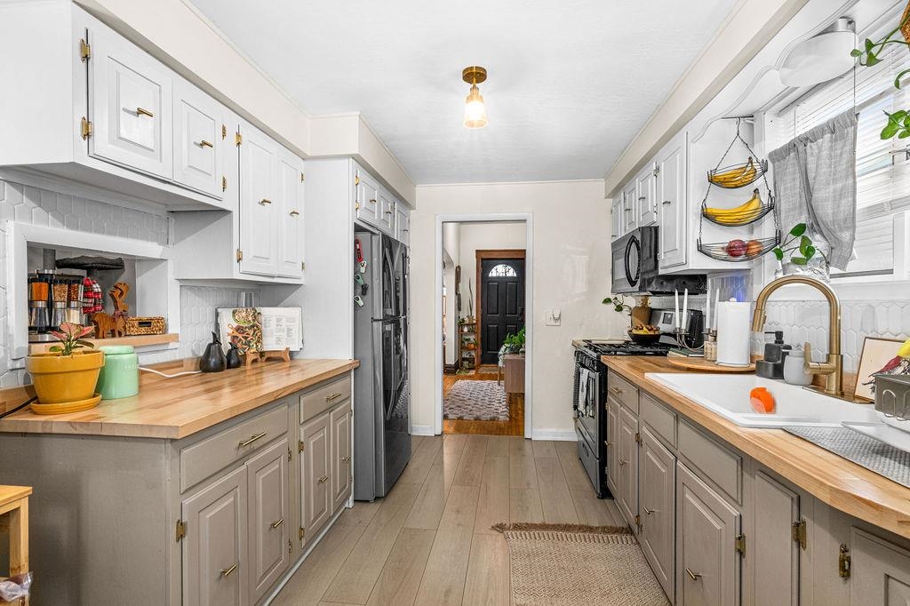 3816 West 5th Street Duluth, MN 55807 - Photo 8 of 29