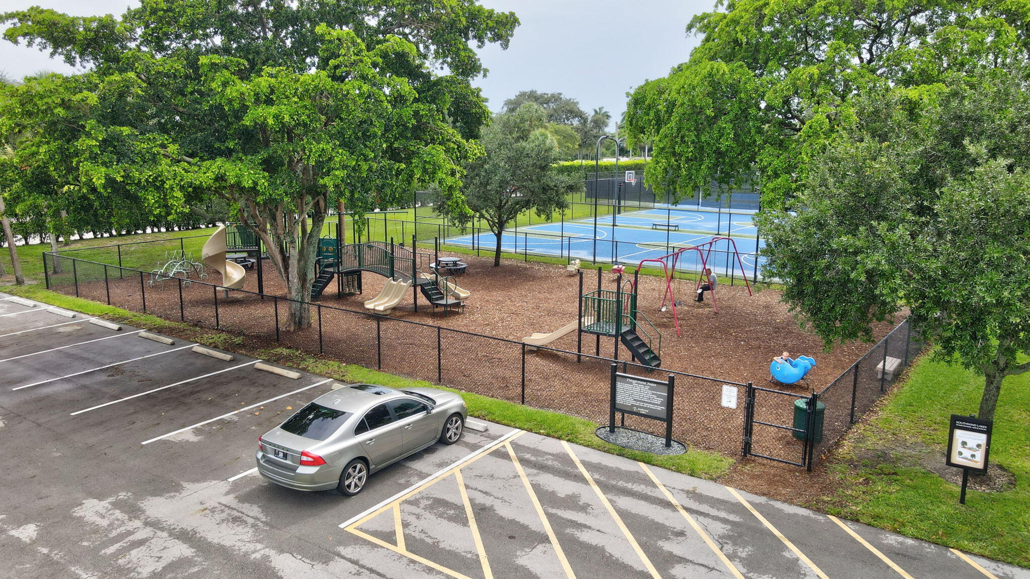 9199 Edgemont Lane Boca Raton, FL 33434 - Photo 39 of 39 Playground