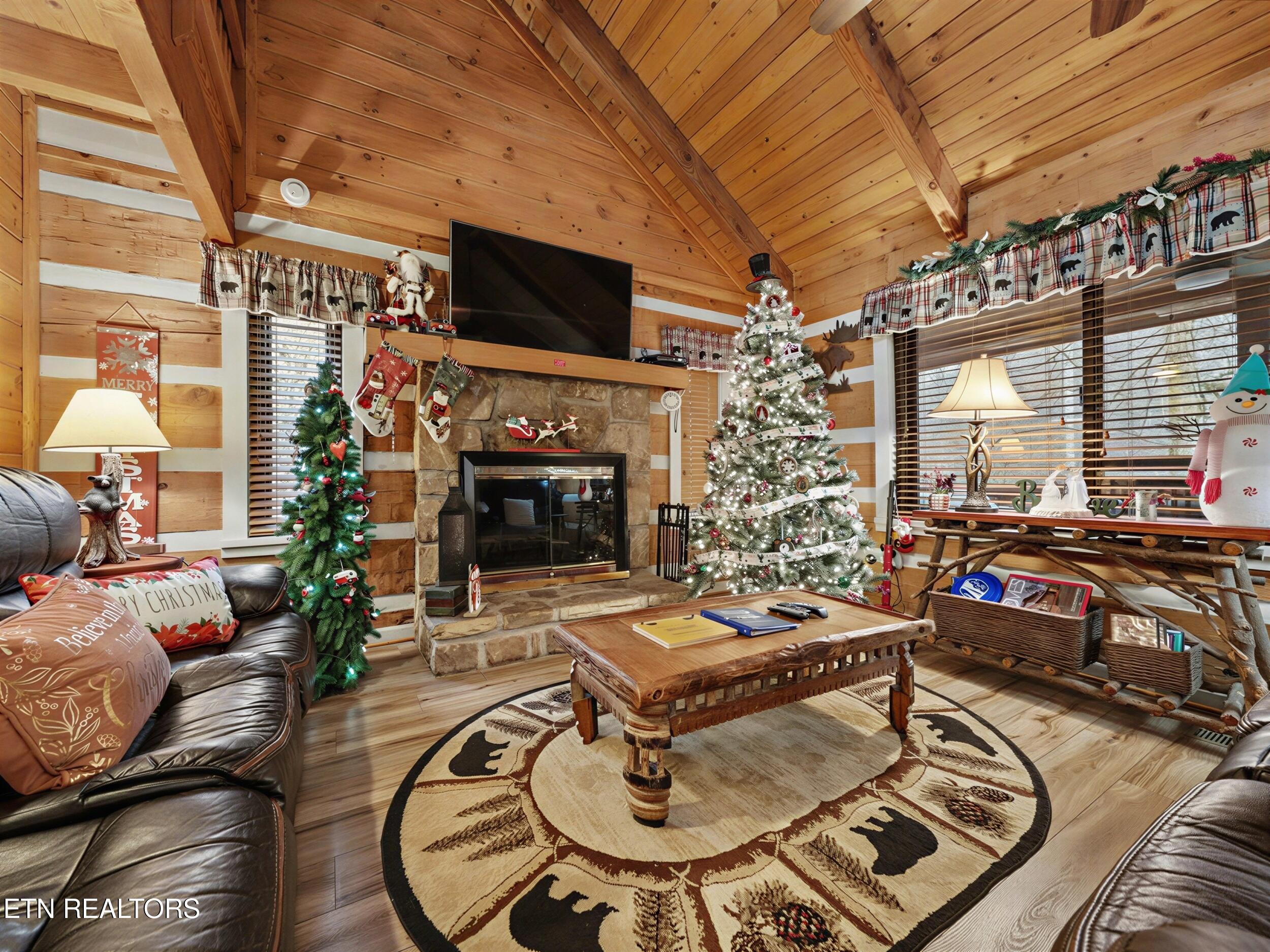 2653 Black Walnut Flats Road Sevierville, TN 37862 - Photo 4 of 43 1_3