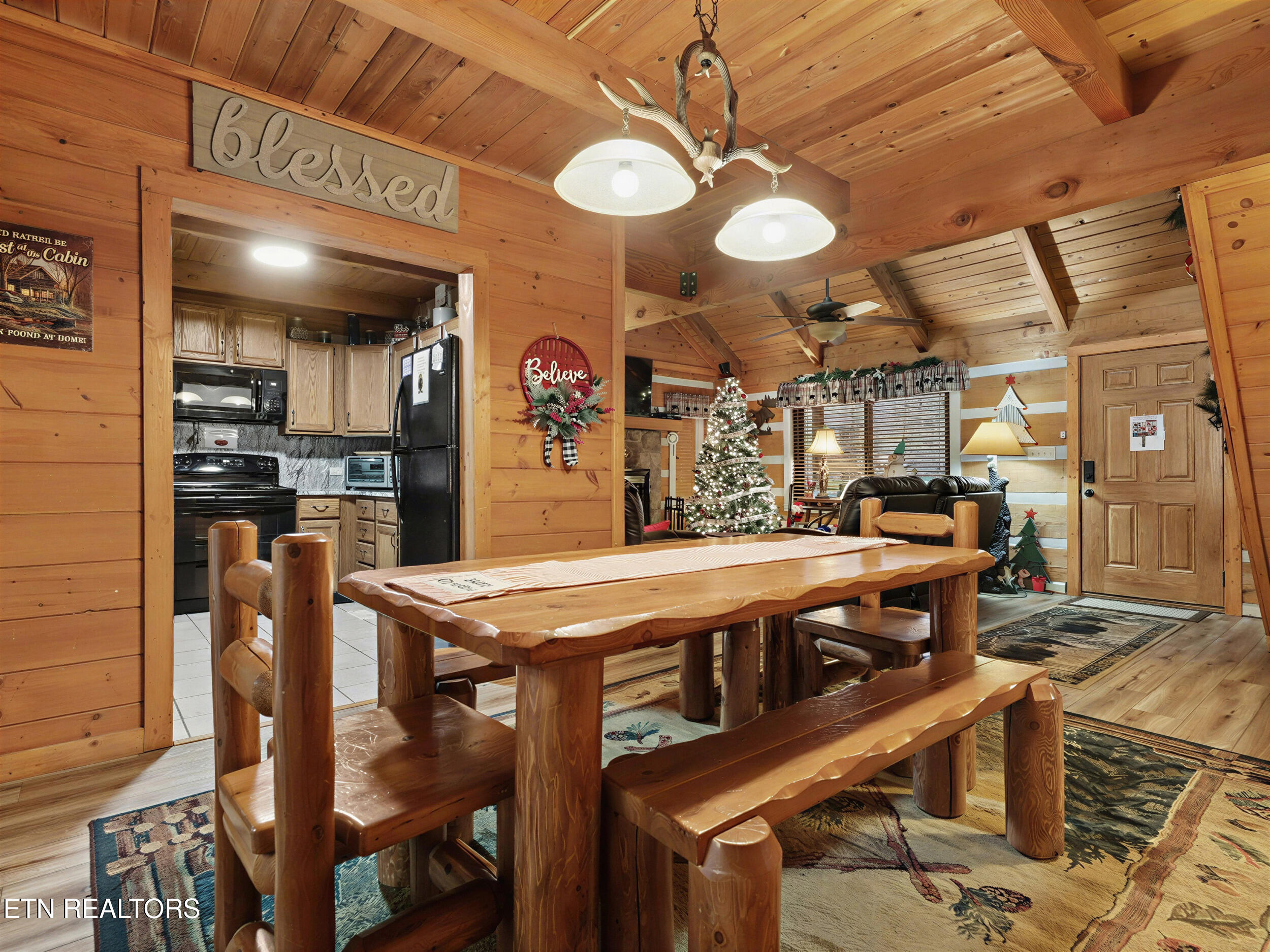 2653 Black Walnut Flats Road Sevierville, TN 37862 - Photo 7 of 43 8_19