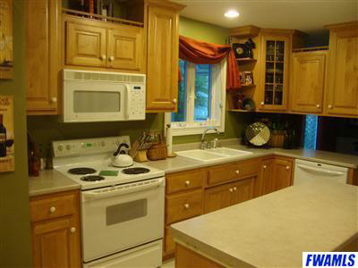 13321 Page Road Grabill, IN 46741 - Photo 3 of 26