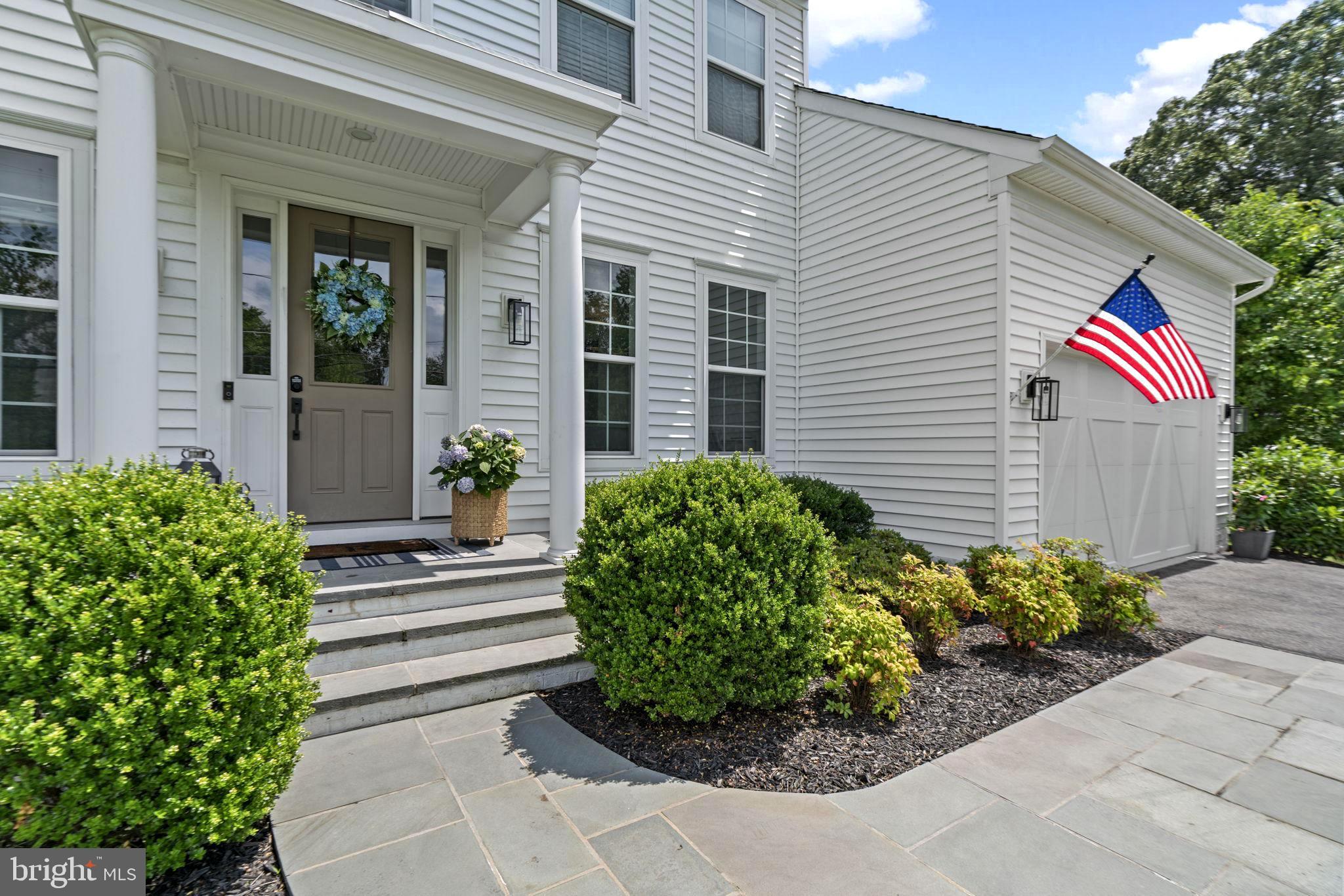 1013 Shore Acres Road Arnold, MD 21012 - Photo 2 of 64