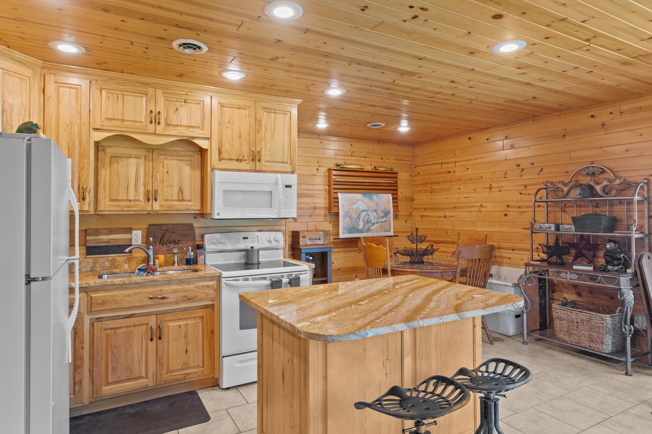 21225 County Road 8 Cold Spring, MN 56320 - Photo 9 of 45 Gallery Image 9