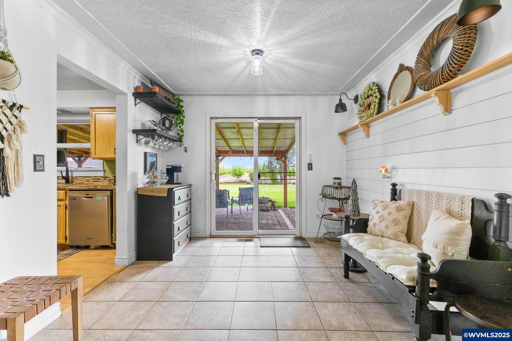 8720 Wheatland Road North Keizer, OR 97303 - Photo 7 of 43 Gallery Image 7