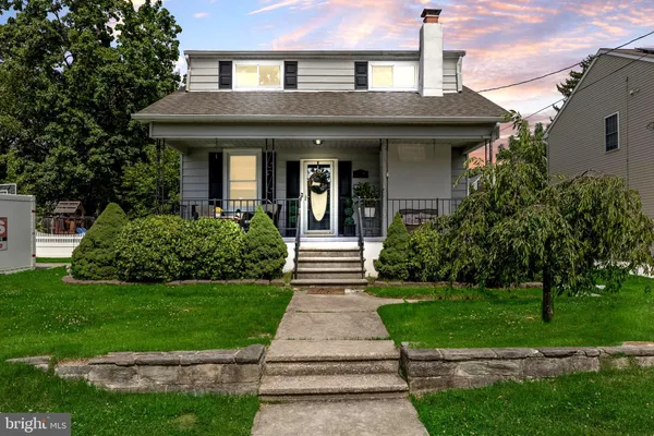 $469,900 | 109 North Coles Avenue, Maple Shade, NJ 08052