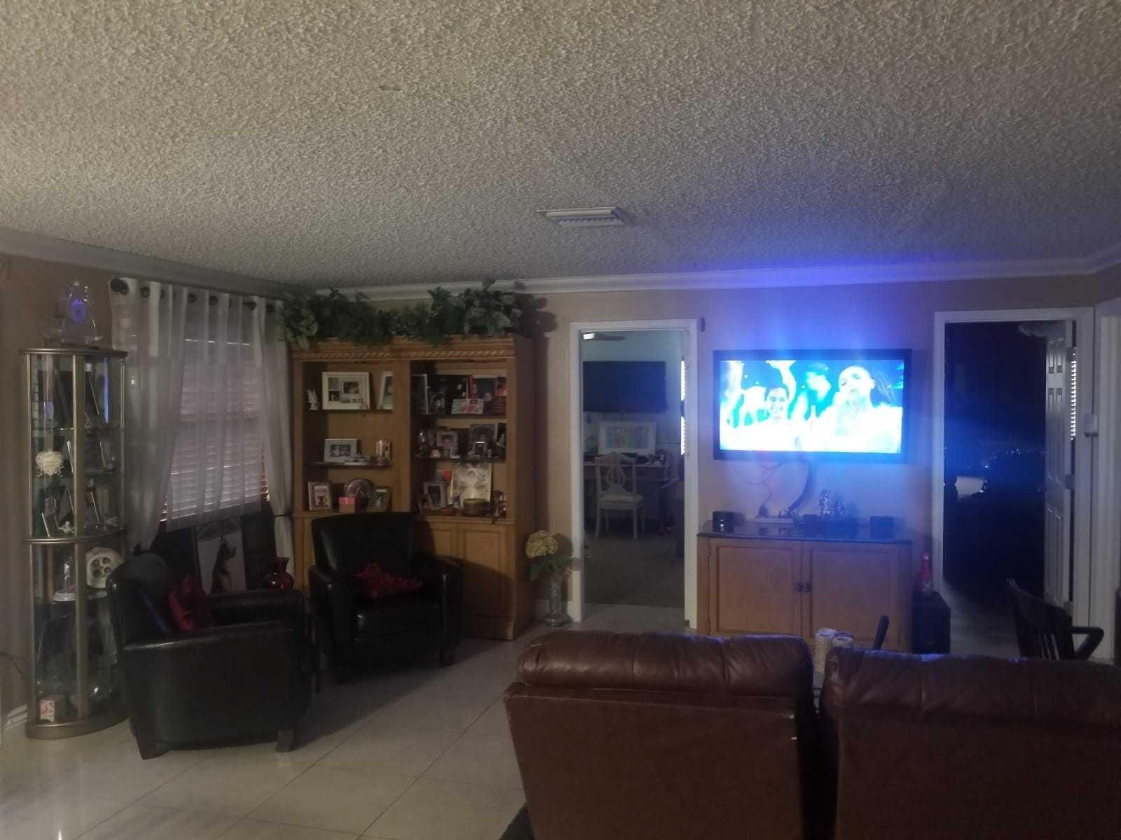 3220 Dolan Road Palm Springs, FL 33406 - Photo 8 of 17 PHOTO-2018-12-18-11-06-02_3