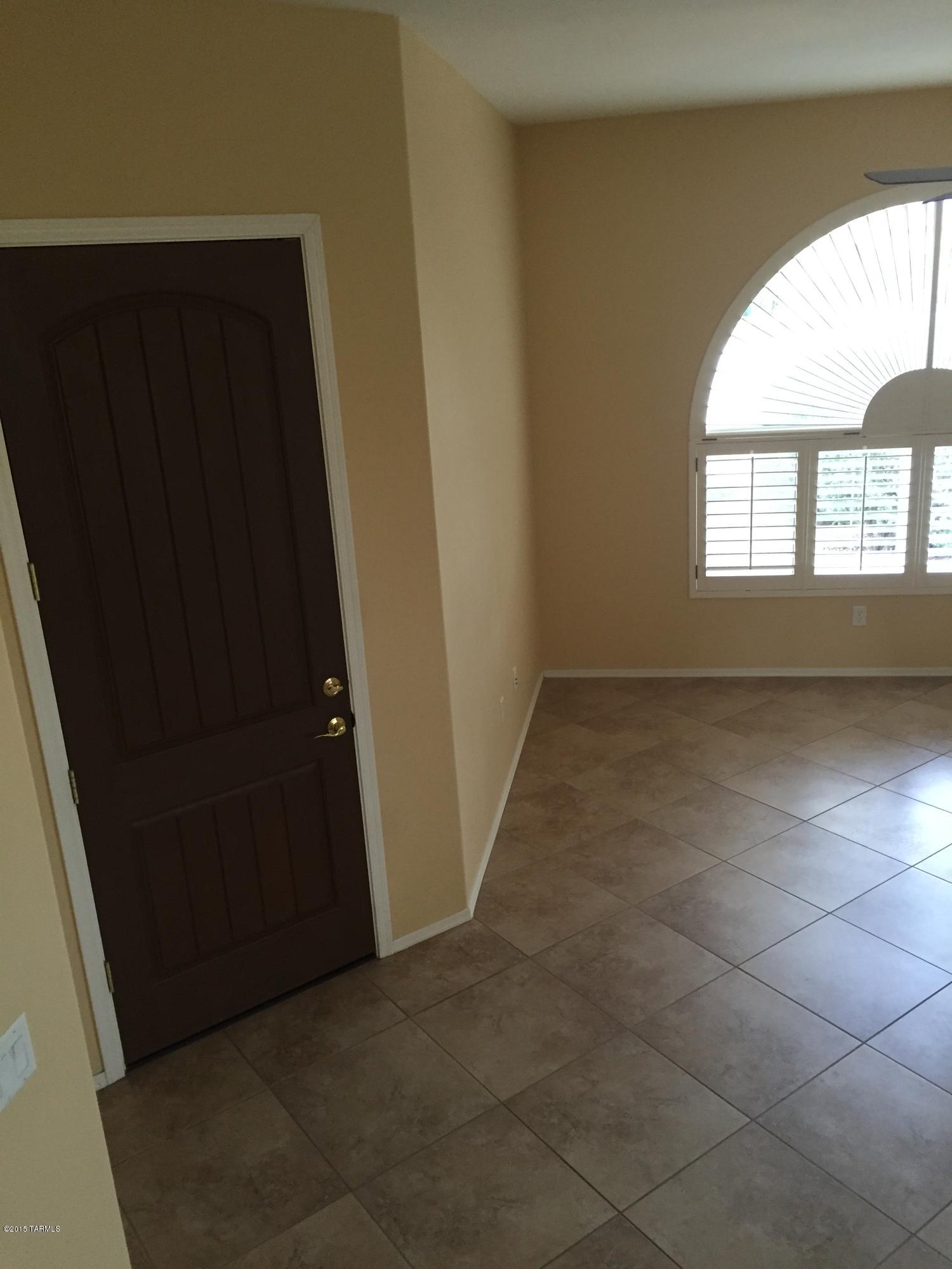 7149 West Oracle Ridge Trail Tucson, AZ 85743 - Photo 10 of 49 Gallery Image 10