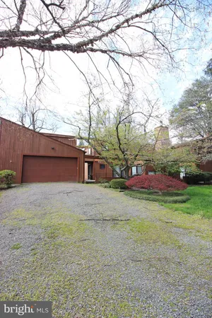 $5,750 | 6872 Melrose Drive, McLean, VA 22101