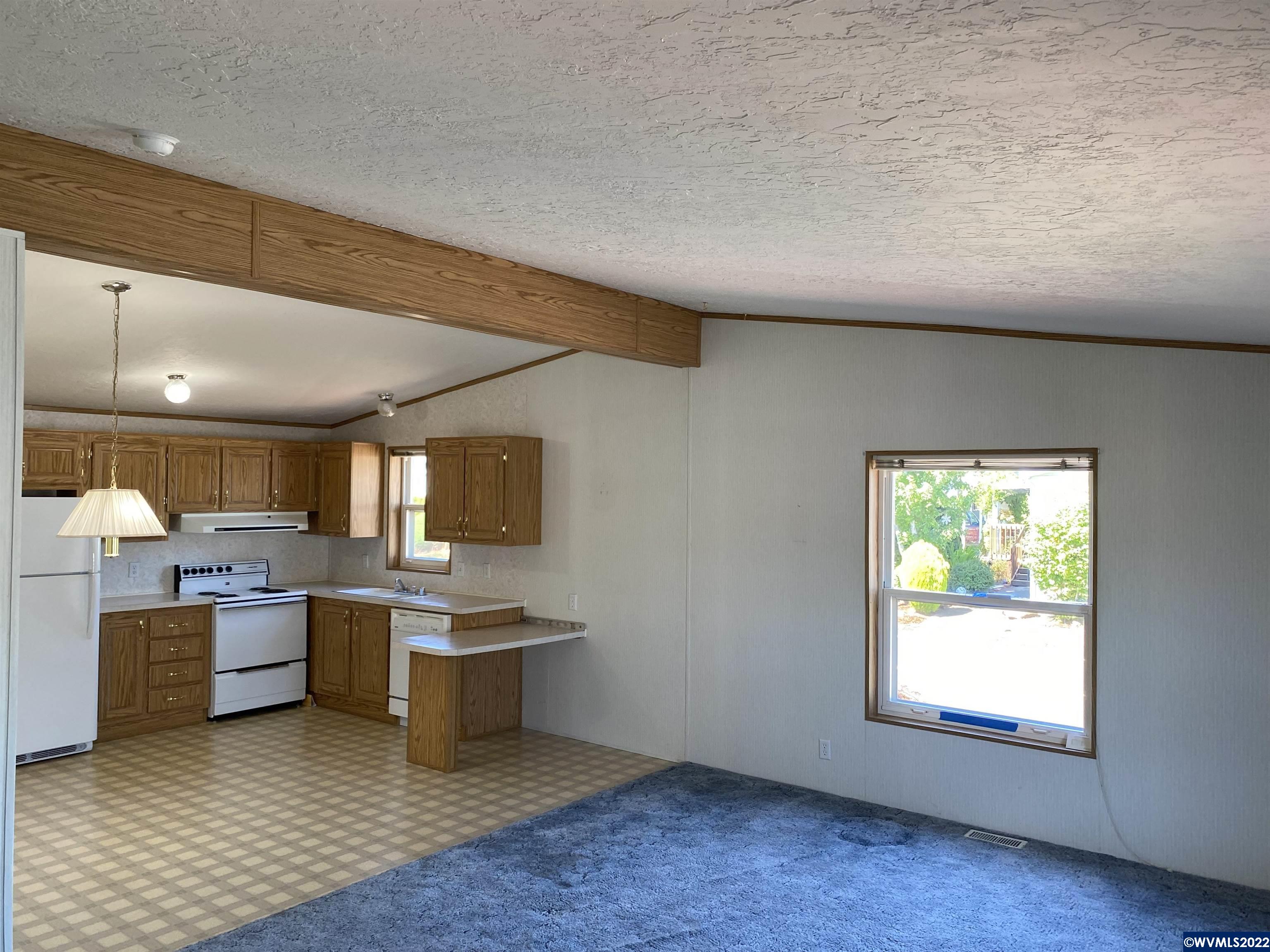 205 Boone Road Southeast, Unit 40 Salem, OR 97306 - Photo 7 of 17