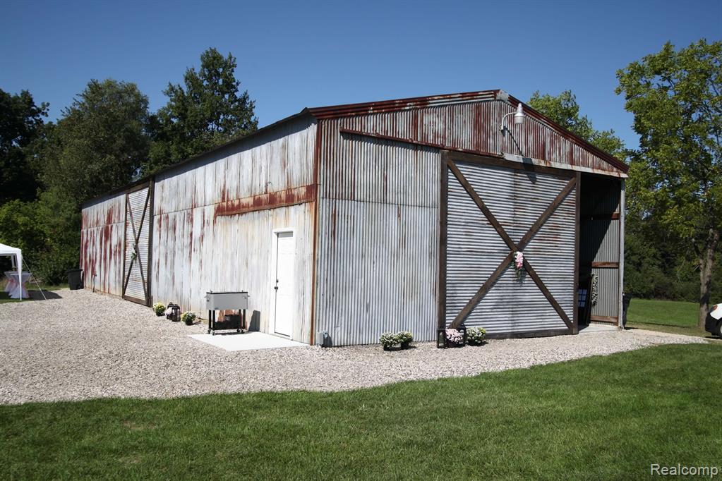 2470 South Elba Road Lapeer, MI 48446 - Photo 3 of 47 Gallery Image 3