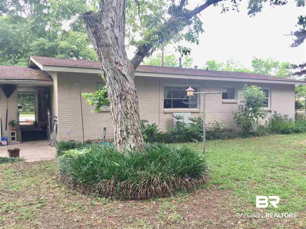718 Wilshire Road Mobile, AL 36609 - Photo 15 of 17