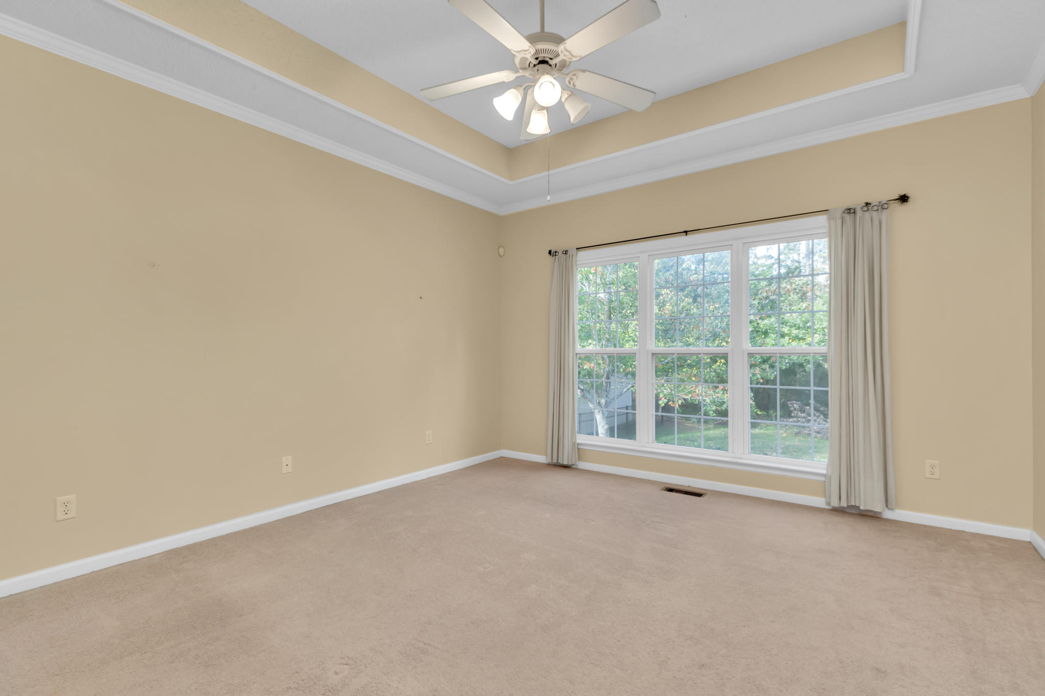 8541 Pershing Road Chattanooga, TN 37421 - Photo 13 of 26 4A8A8648