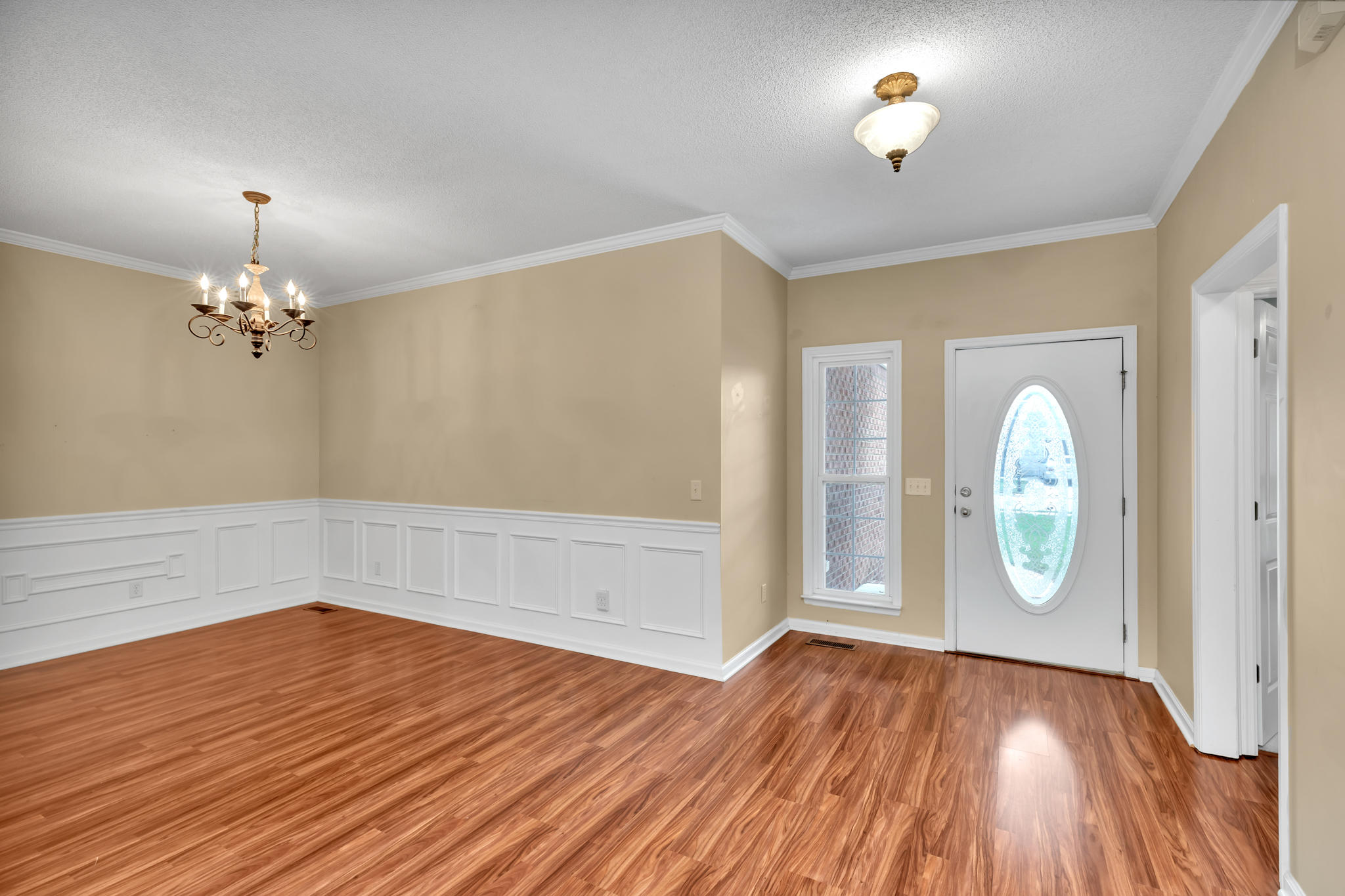 8541 Pershing Road Chattanooga, TN 37421 - Photo 5 of 26 4A8A8608