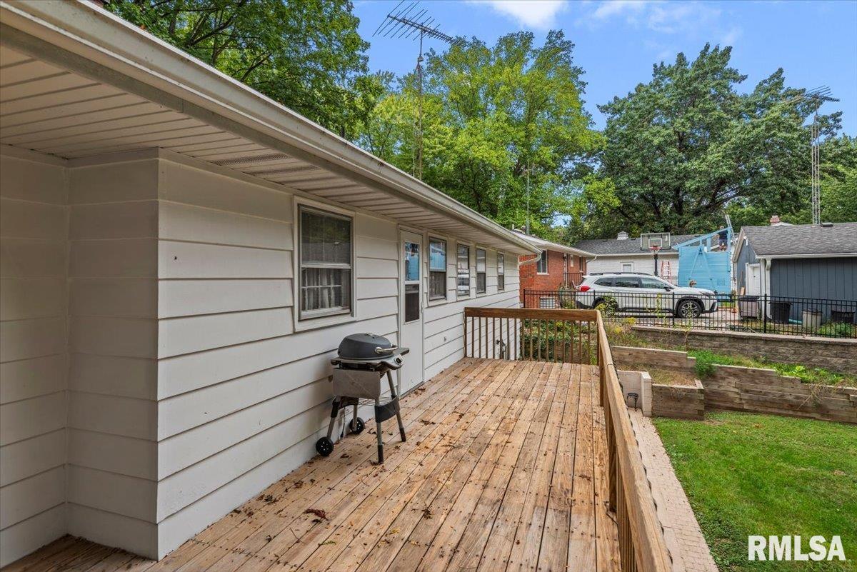 816 Independence Ridge Springfield, IL 62702 - Photo 42 of 45 Gallery Image 42