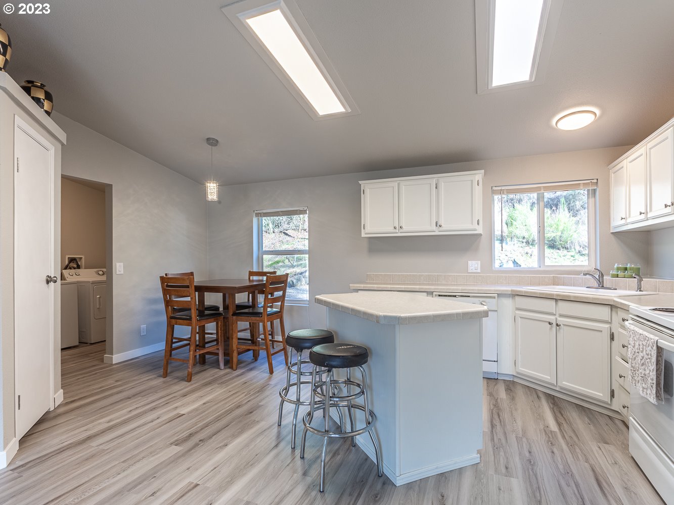 117 Lane Road Woodland, WA 98674 - Photo 10 of 32 Gallery Image 10