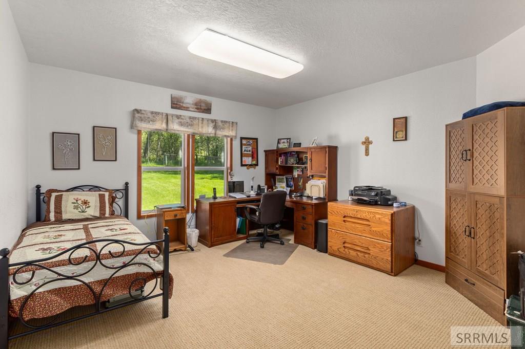 9 Little 4th Of July Creek Road North Fork, ID 83466 - Photo 17 of 83 Office/Guest Room