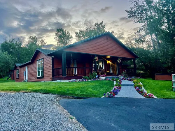 $2,800,000 | 9 Little 4th Of July Creek Road, North Fork, ID 83466