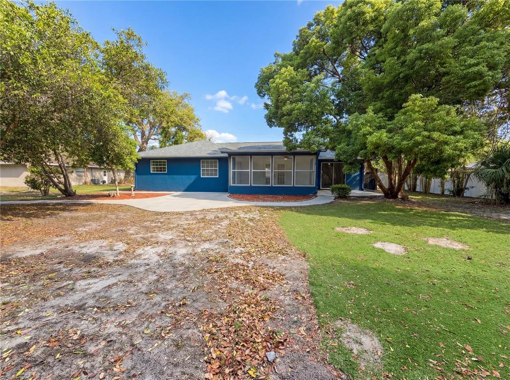 7650 Holiday Drive Spring Hill, FL 34606 - Photo 5 of 29