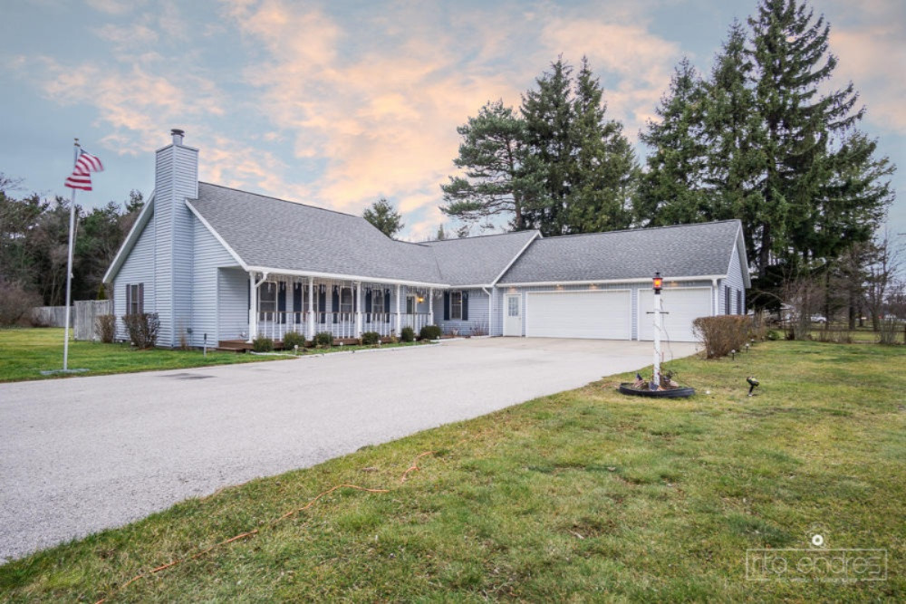 3623 Dangl Fruitport--SMALL_WEB-1 (1)