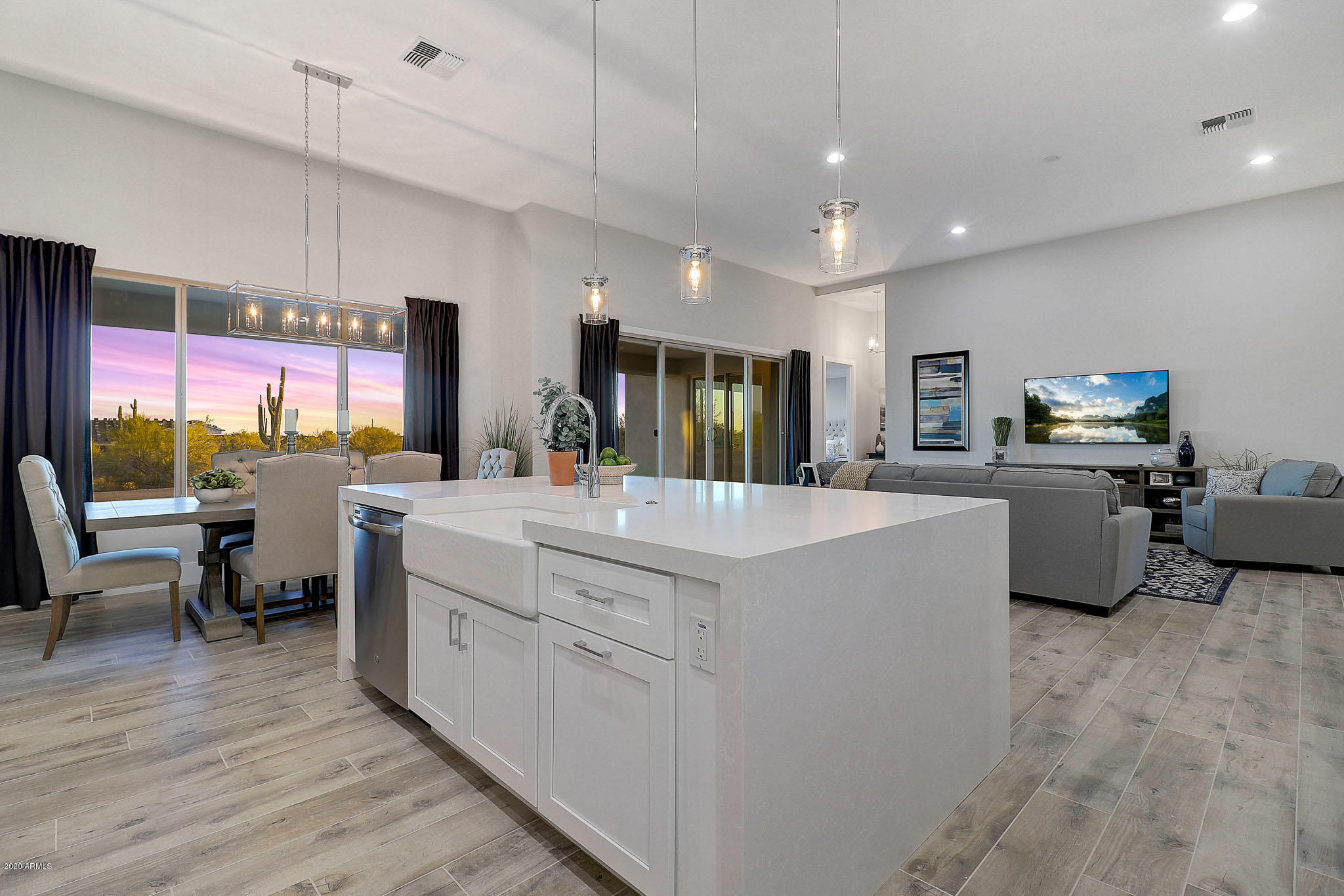 1017 West Carlise Road, Unit A2 Phoenix, AZ 85086 - Photo 14 of 30 B (13)