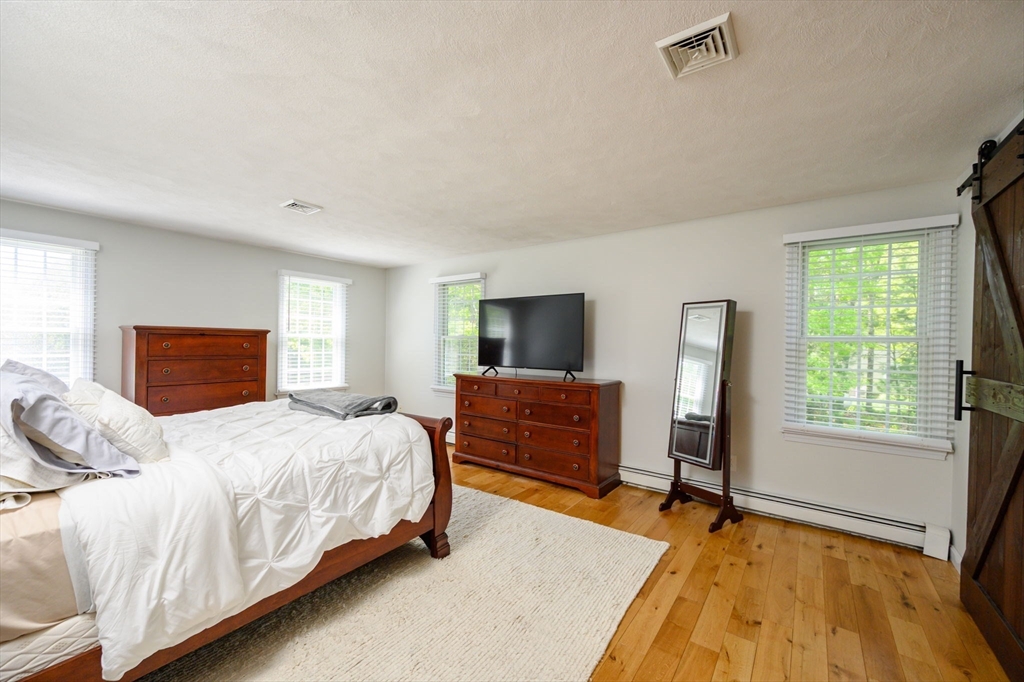 29 Fox Den Road Kingston, MA 02364 - Photo 18 of 39 Gallery Image 18