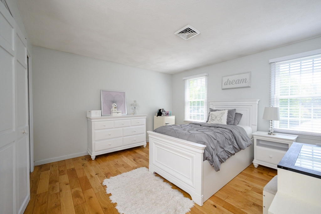 29 Fox Den Road Kingston, MA 02364 - Photo 21 of 39 Gallery Image 21