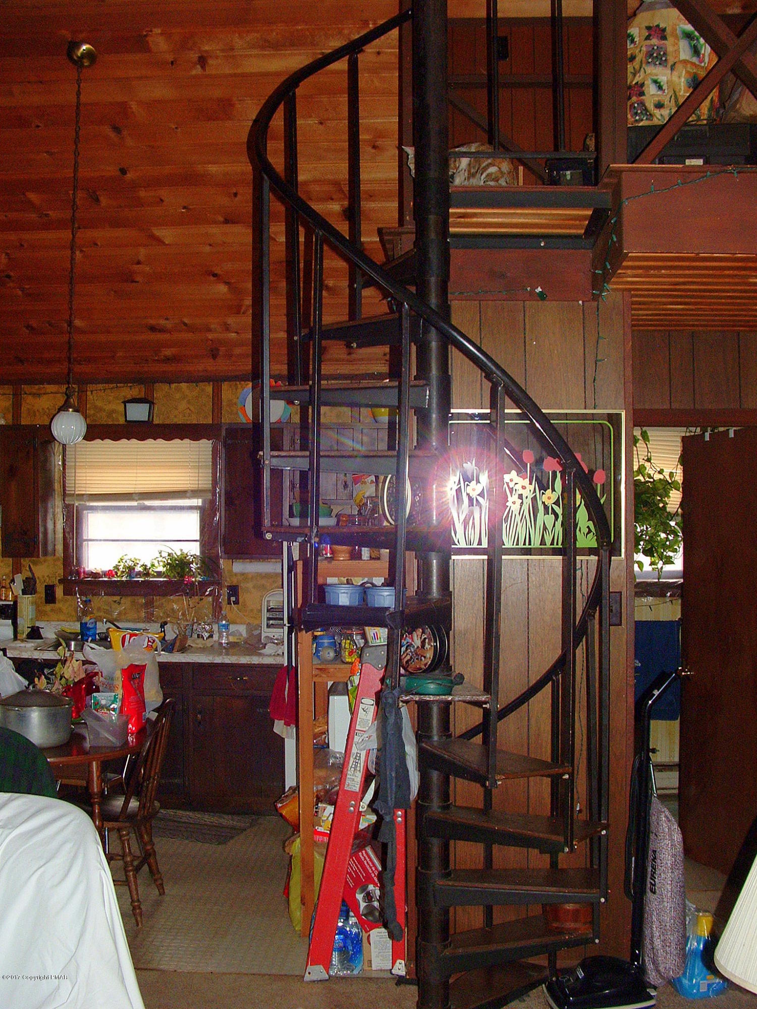 191 Bromley Road Henryville, PA 18332 - Photo 6 of 41 Upper Floor Unit (5)