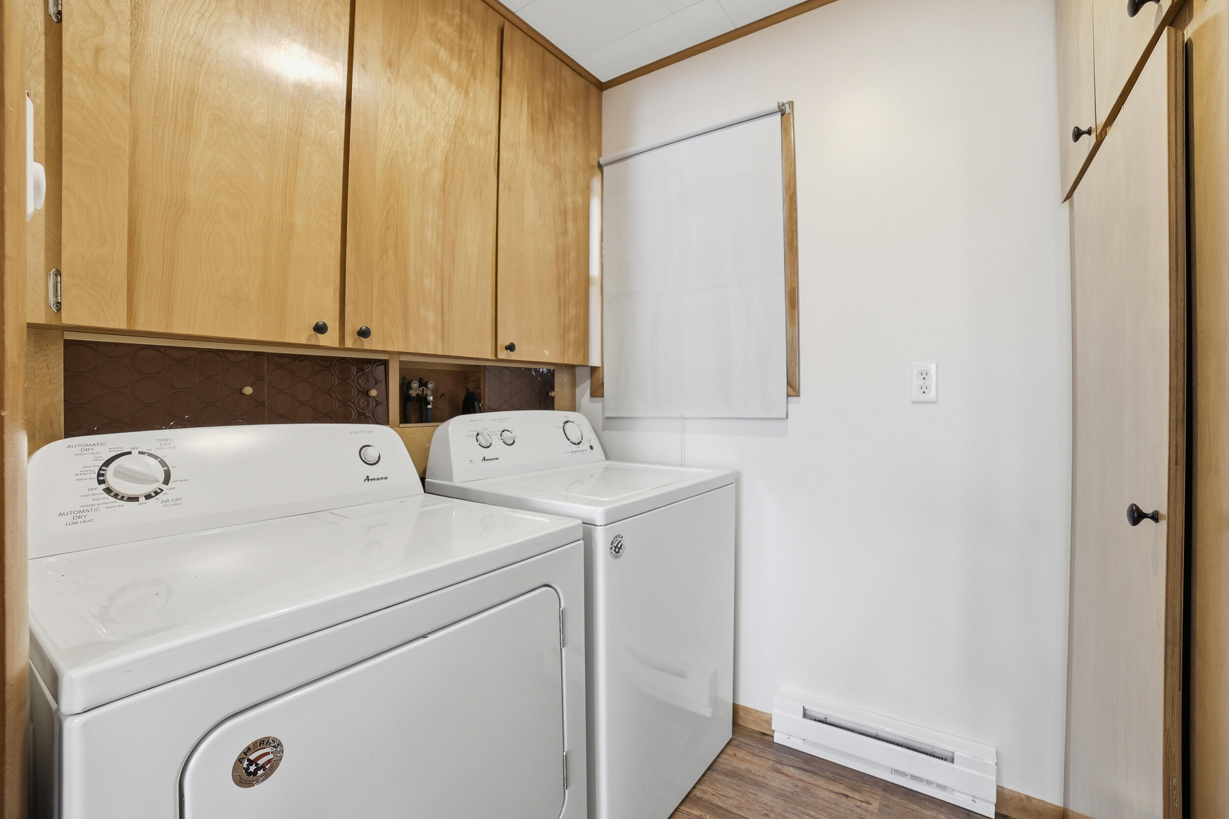 175 Hudnut Street Barryton, MI 49305 - Photo 16 of 36 Laundry room