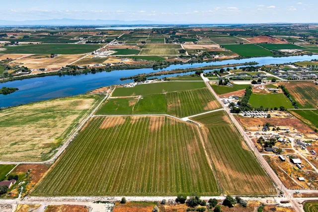 $3,021,000 | Tbd North Bruneau Highway, Marsing, ID 83639