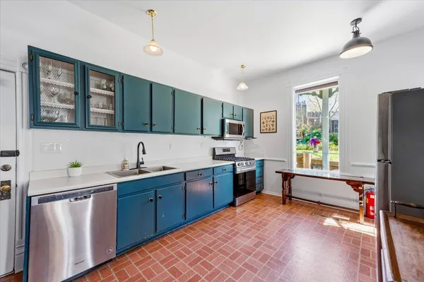 $999,000 | 220 Colfax Avenue, Grass Valley, CA 95945