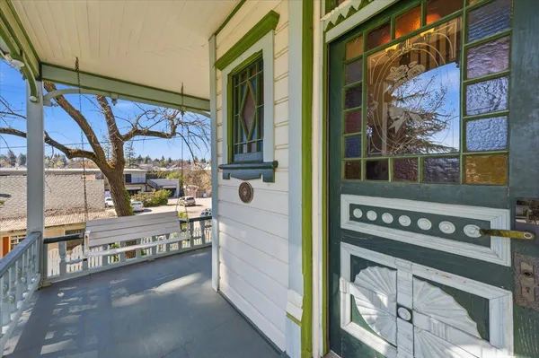 $999,000 | 220 Colfax Avenue, Grass Valley, CA 95945