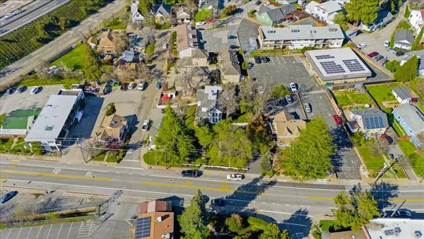 $999,000 | 220 Colfax Avenue, Grass Valley, CA 95945