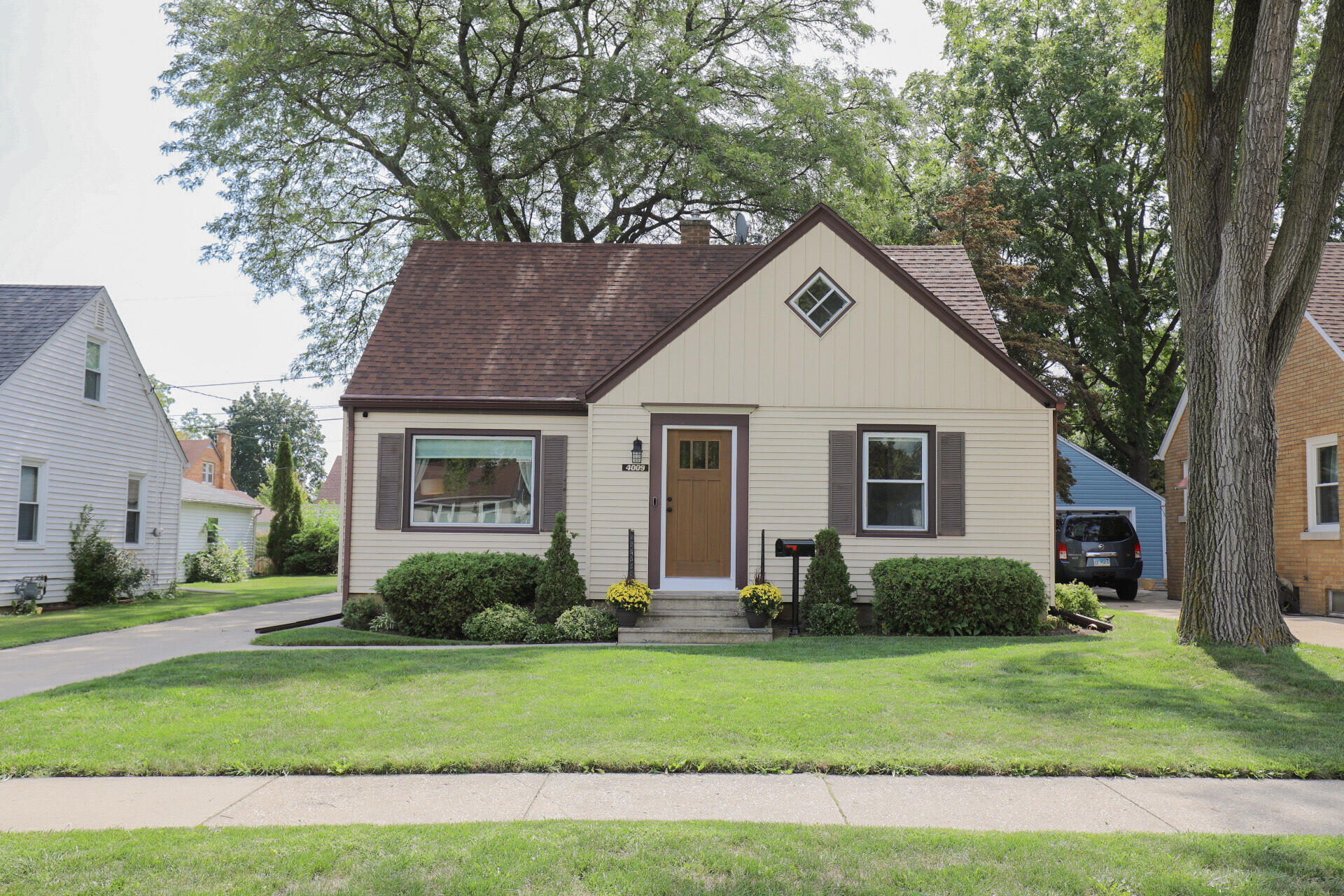 4009 Wilson Road Kenosha, WI 53142 - Photo 1 of 1 Front Exterior