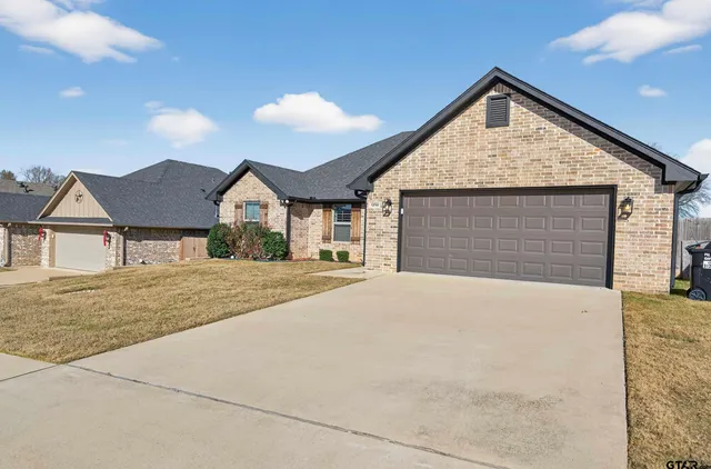 $340,000 | 12758 Meadowbrook Drive, Tyler, TX 75709