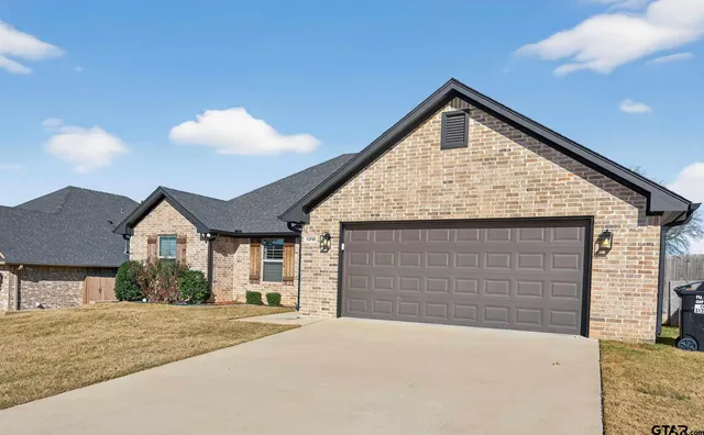 $340,000 | 12758 Meadowbrook Drive, Tyler, TX 75709