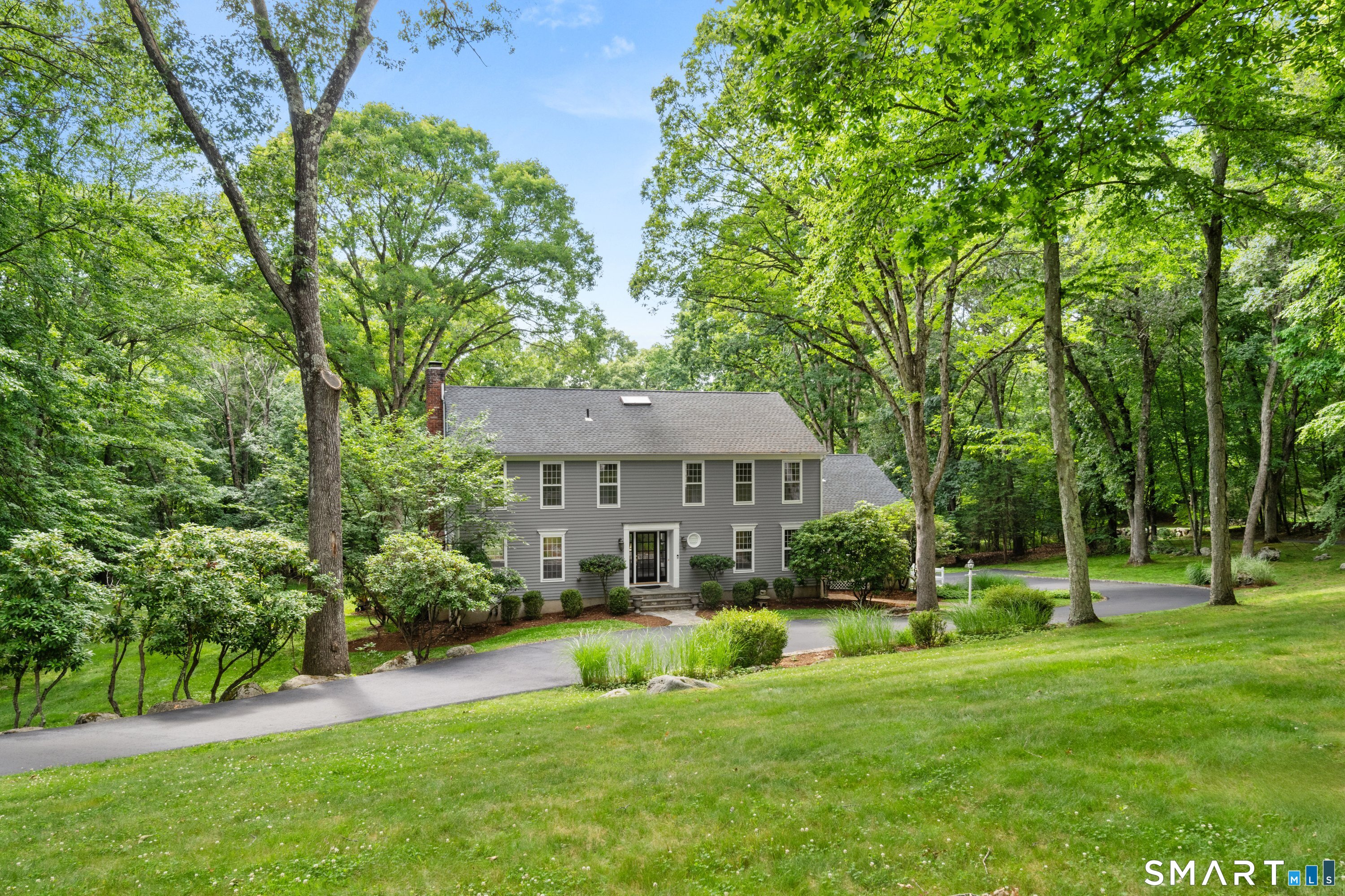 32 Silver Ridge Common Weston, CT 06883 - Photo 11 of 14