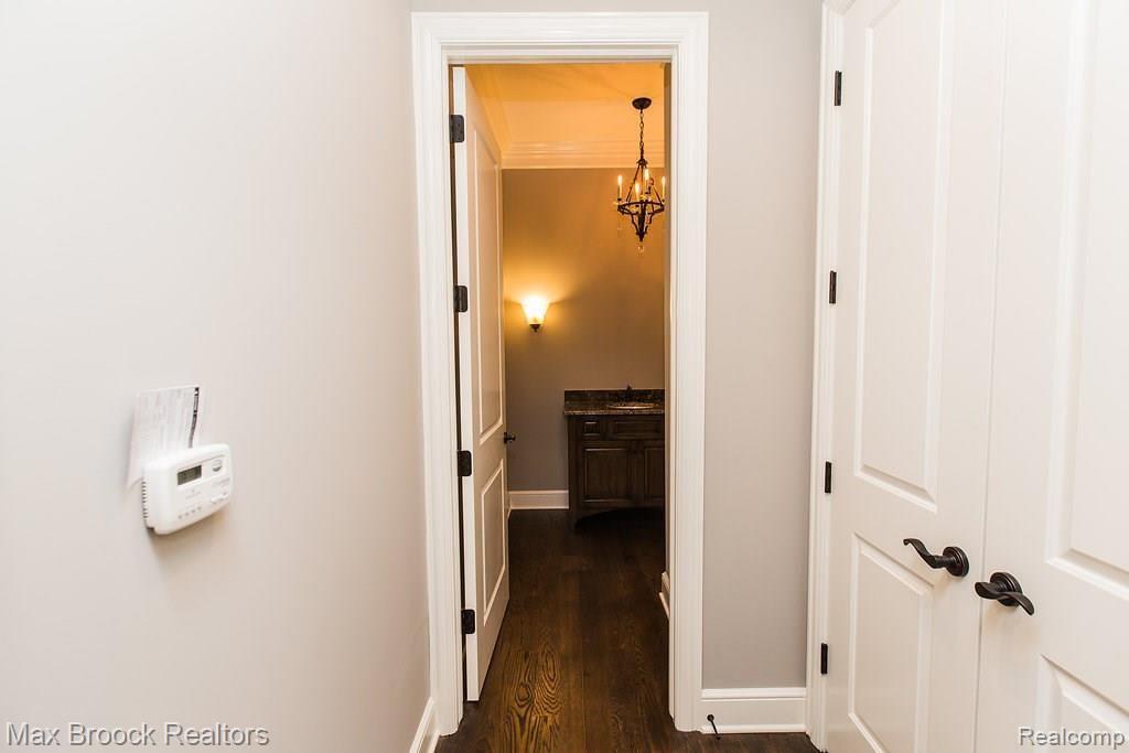 3632 Strathcona Drive Rochester Hills, MI 48309 - Photo 24 of 56