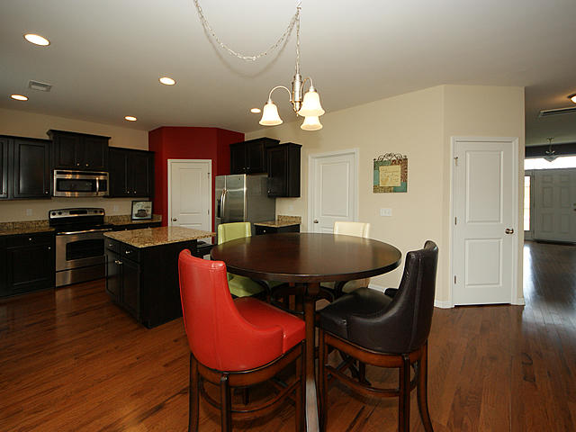 144 Royal Star Road Summerville, SC 29486 - Photo 12 of 41 11