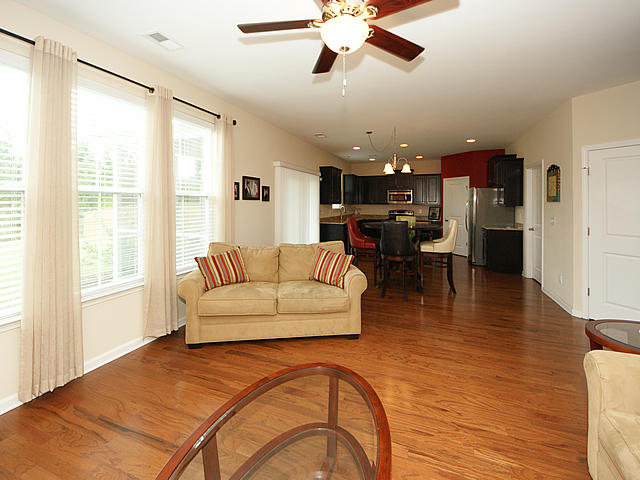 144 Royal Star Road Summerville, SC 29486 - Photo 10 of 41 09