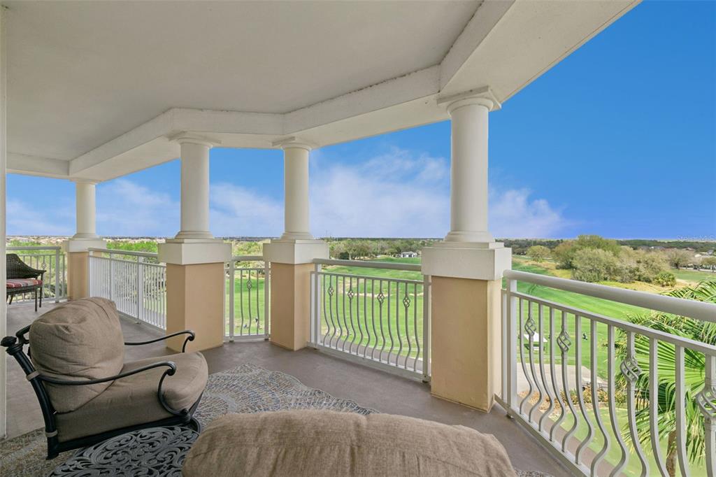 7593 Gathering Drive, Unit 401 Reunion, FL 34747 - Photo 3 of 33