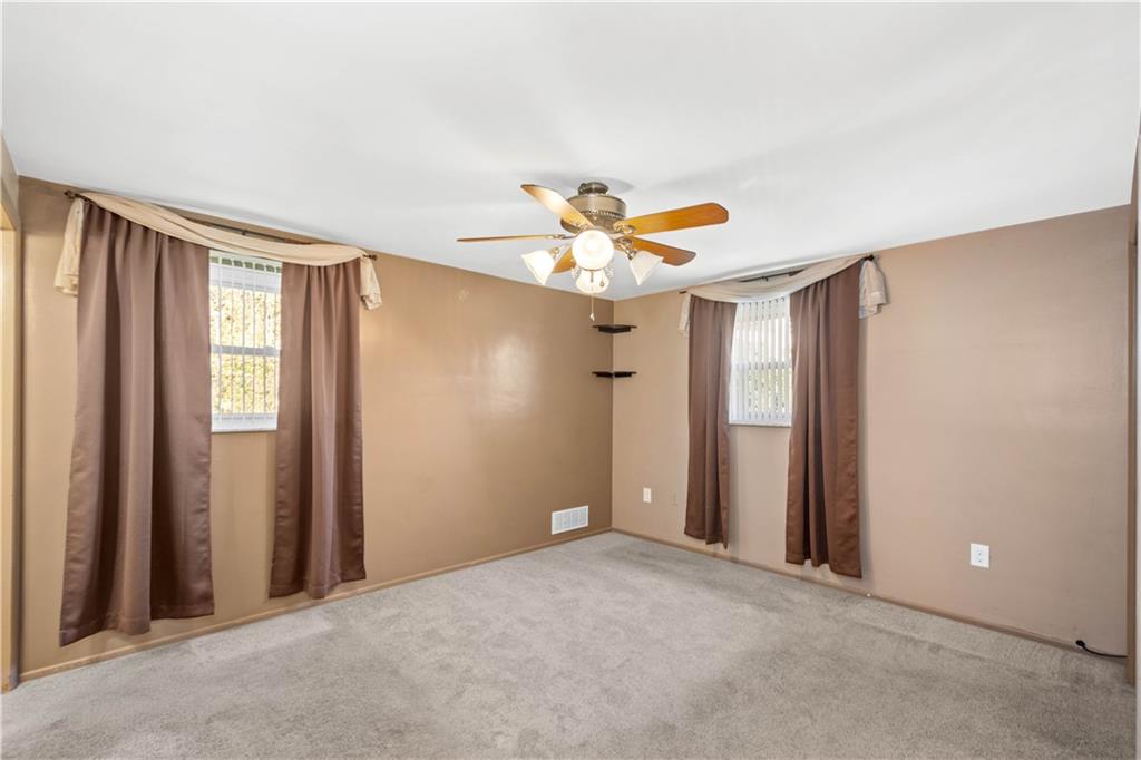 1481 Cathell Road Pittsburgh, PA 15236 - Photo 7 of 16 Gallery Image 7