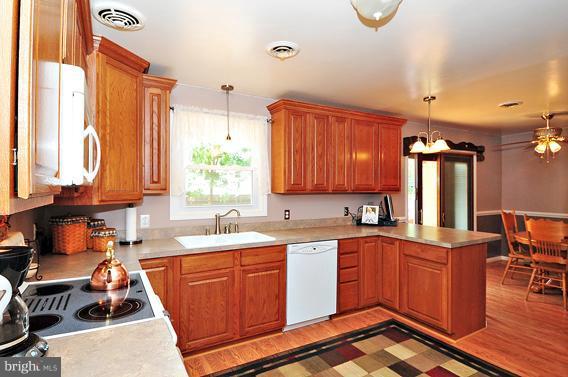 552 Poplar Drive Riva, MD 21140 - Photo 17 of 30 Kitchen