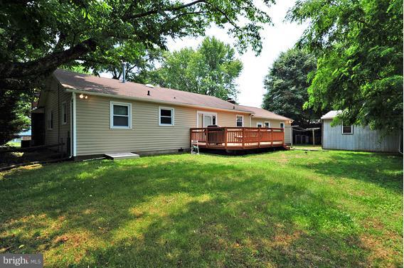 552 Poplar Drive Riva, MD 21140 - Photo 3 of 30 Exterior (Rear)