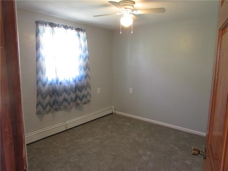9058 Roberts Hollow Road Elizabeth, PA 15037 - Photo 12 of 20 Gallery Image 12