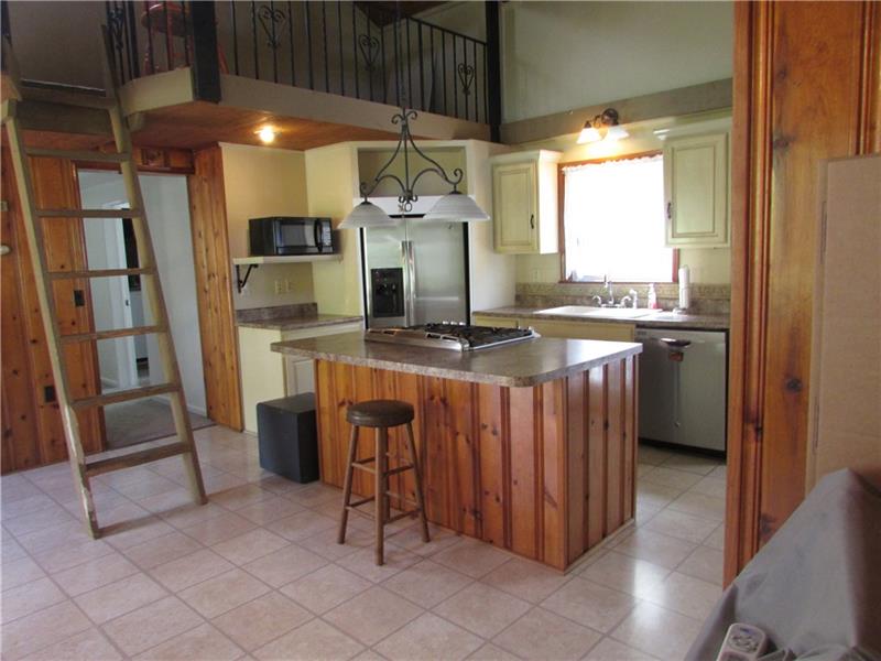 9058 Roberts Hollow Road Elizabeth, PA 15037 - Photo 14 of 20 Gallery Image 14