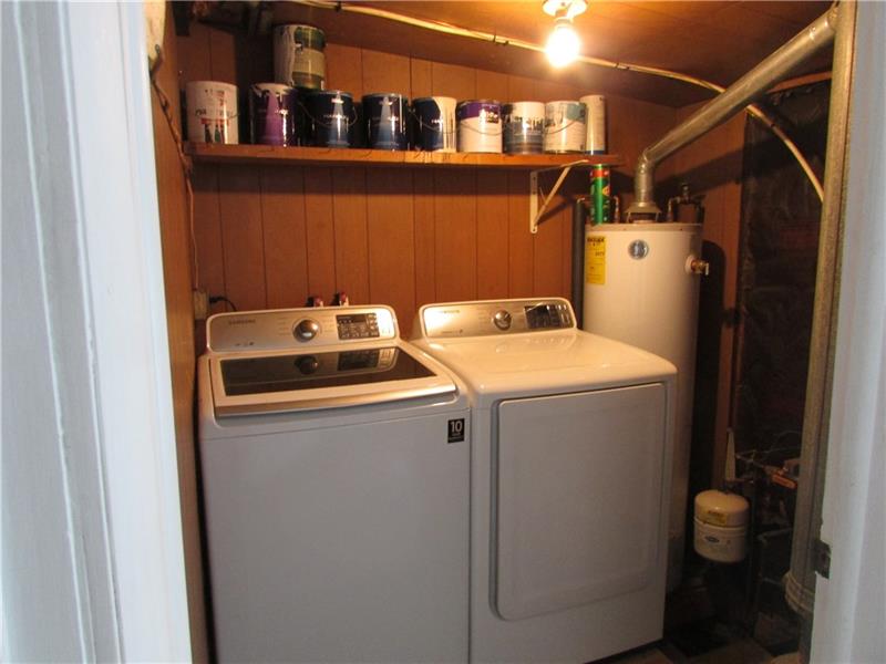 9058 Roberts Hollow Road Elizabeth, PA 15037 - Photo 5 of 20 Gallery Image 5